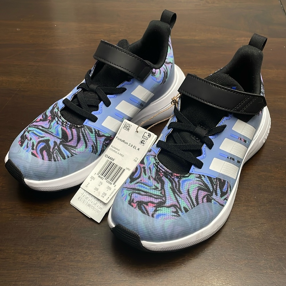 Addidas kids FortaRun 2.0 size 2 new with tags